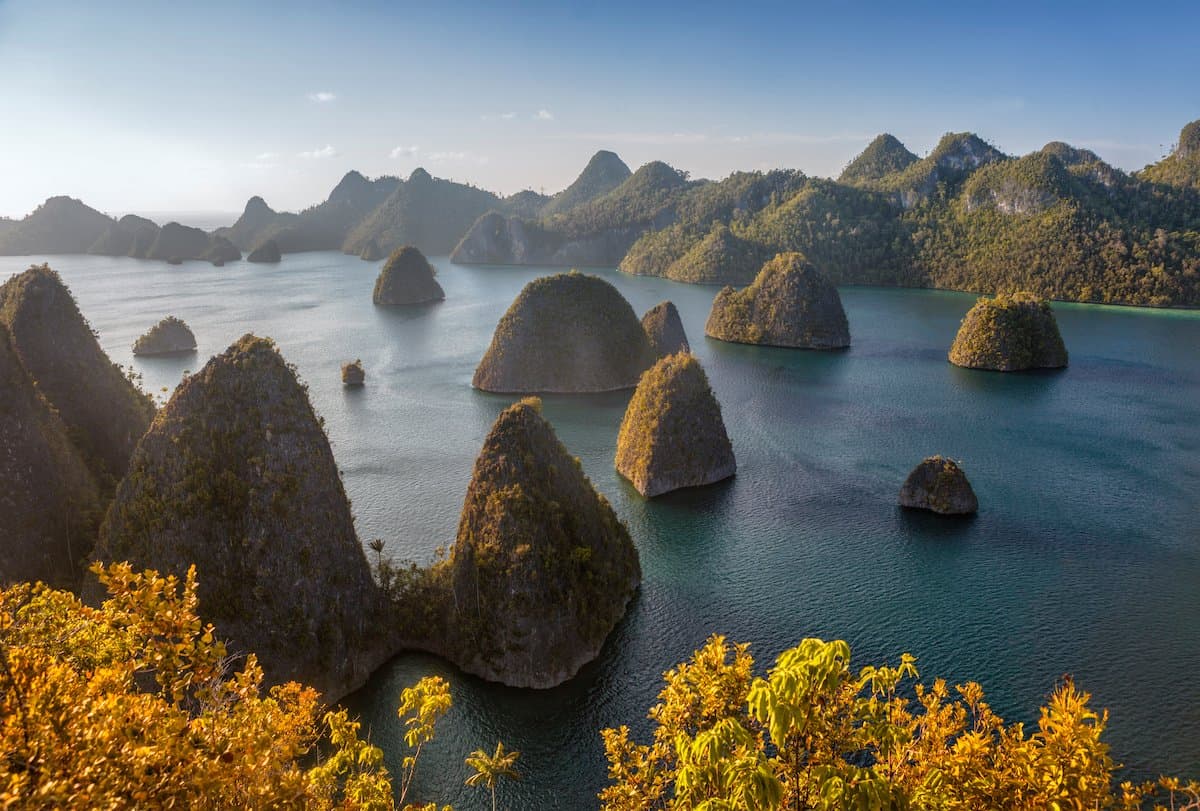 Raja Ampat Indonesia shutterstock_410924131.jpg