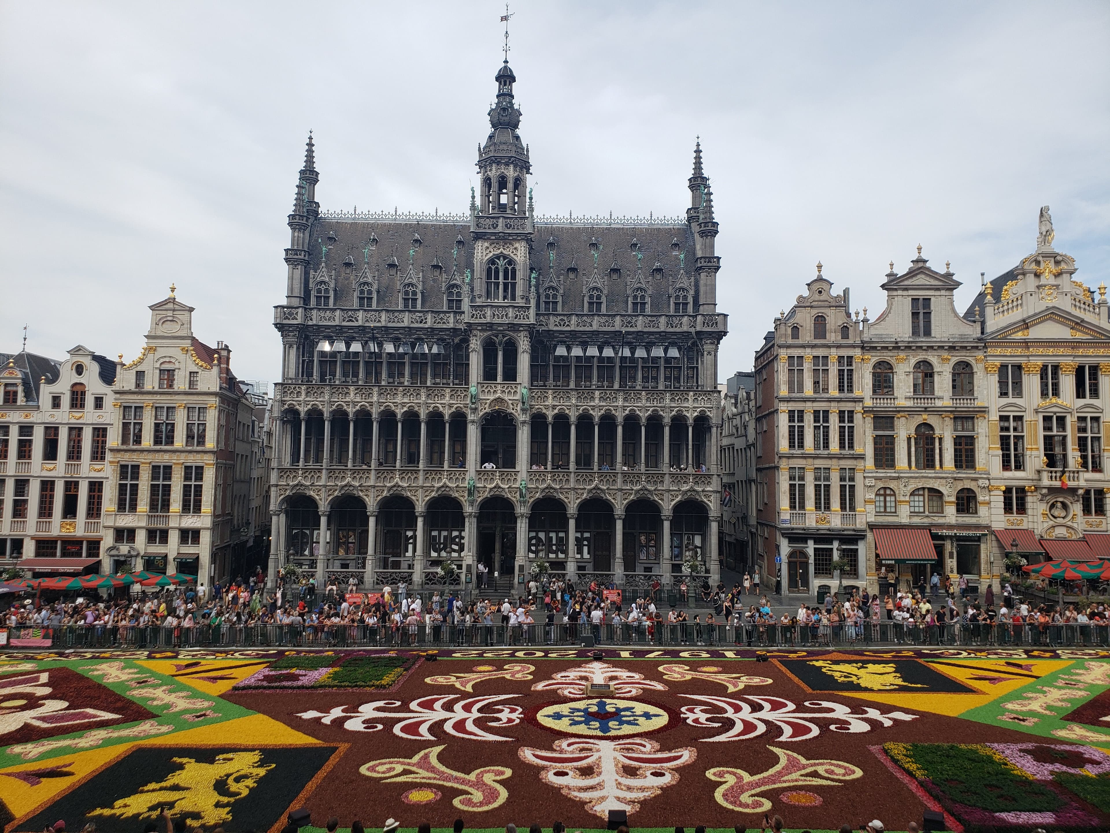 Large RGB-LEX-Belgium Brussels istock1435049505.jpg
