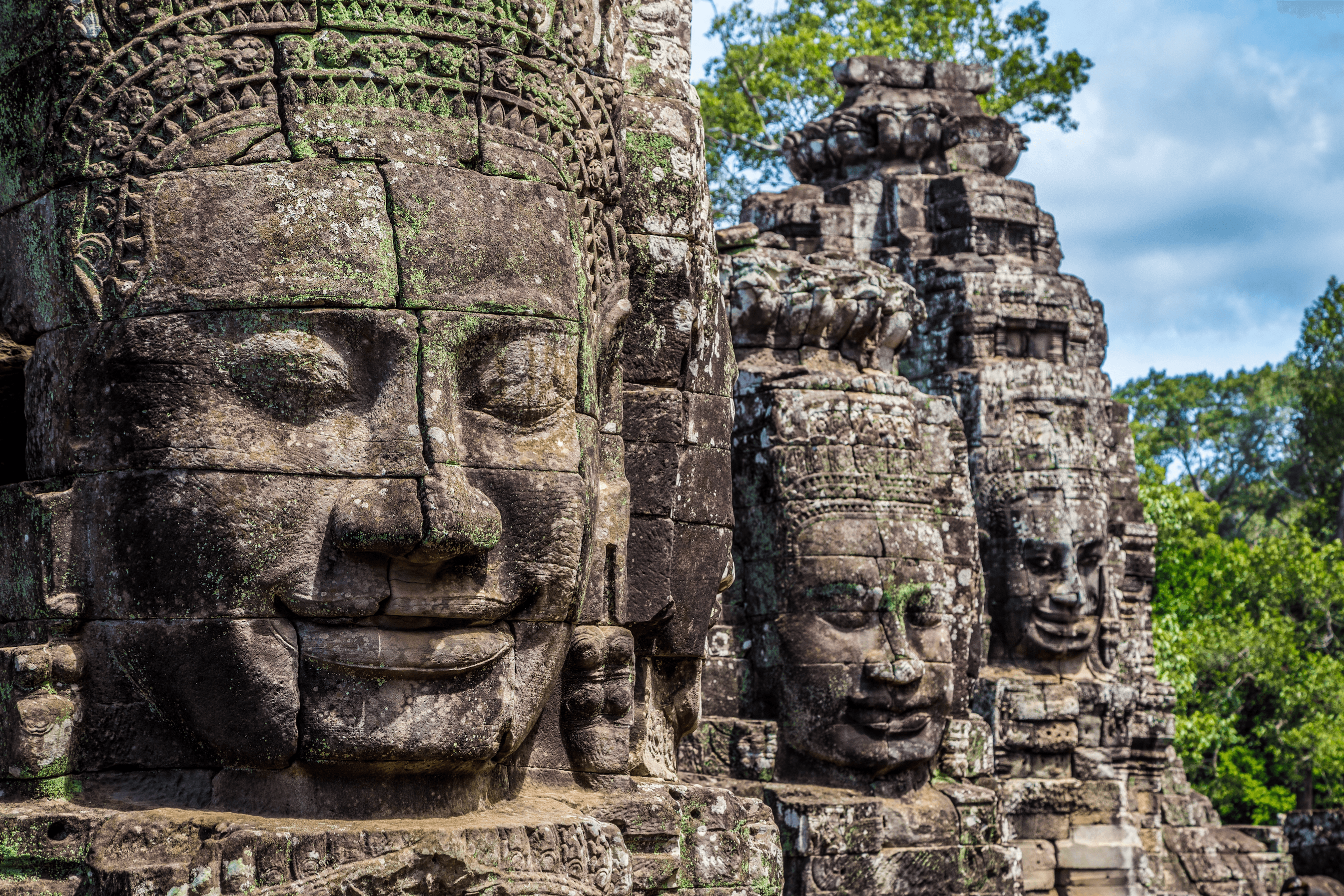Faces of Bayon Angkor Wat.jpg