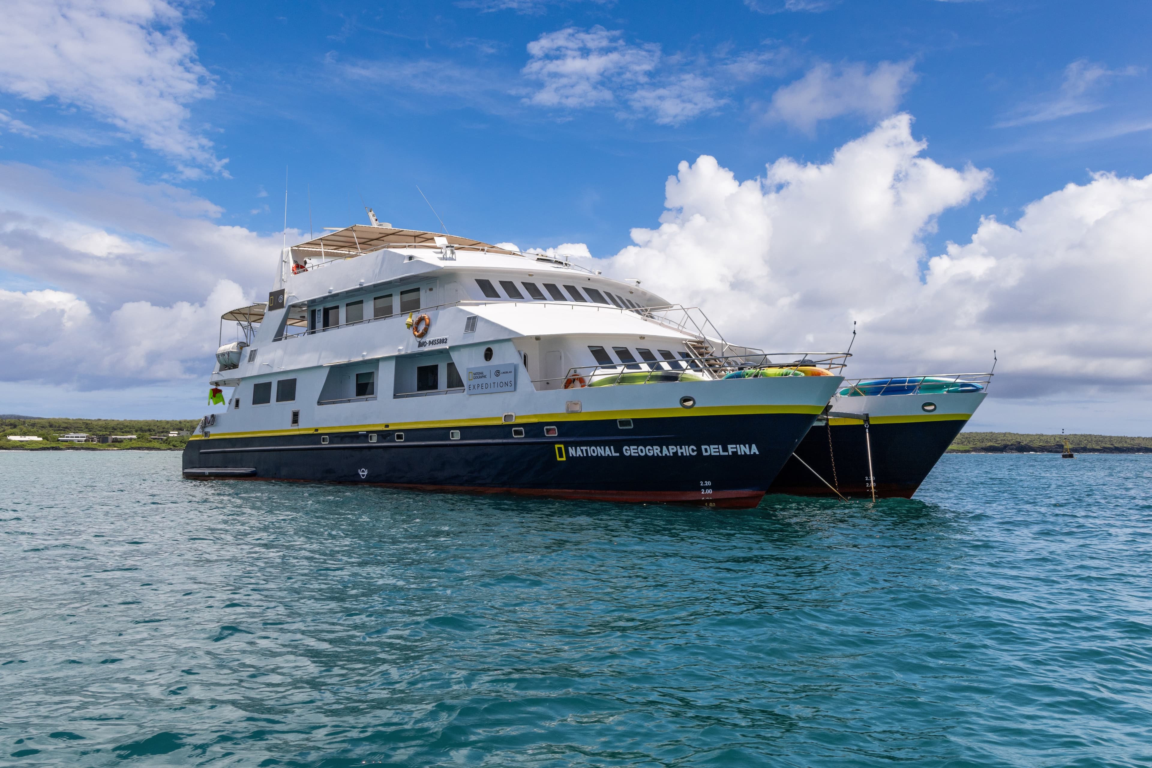 Hero Image Large RGB-LEX-Ship NG Delphina Exterior DS7256.jpg