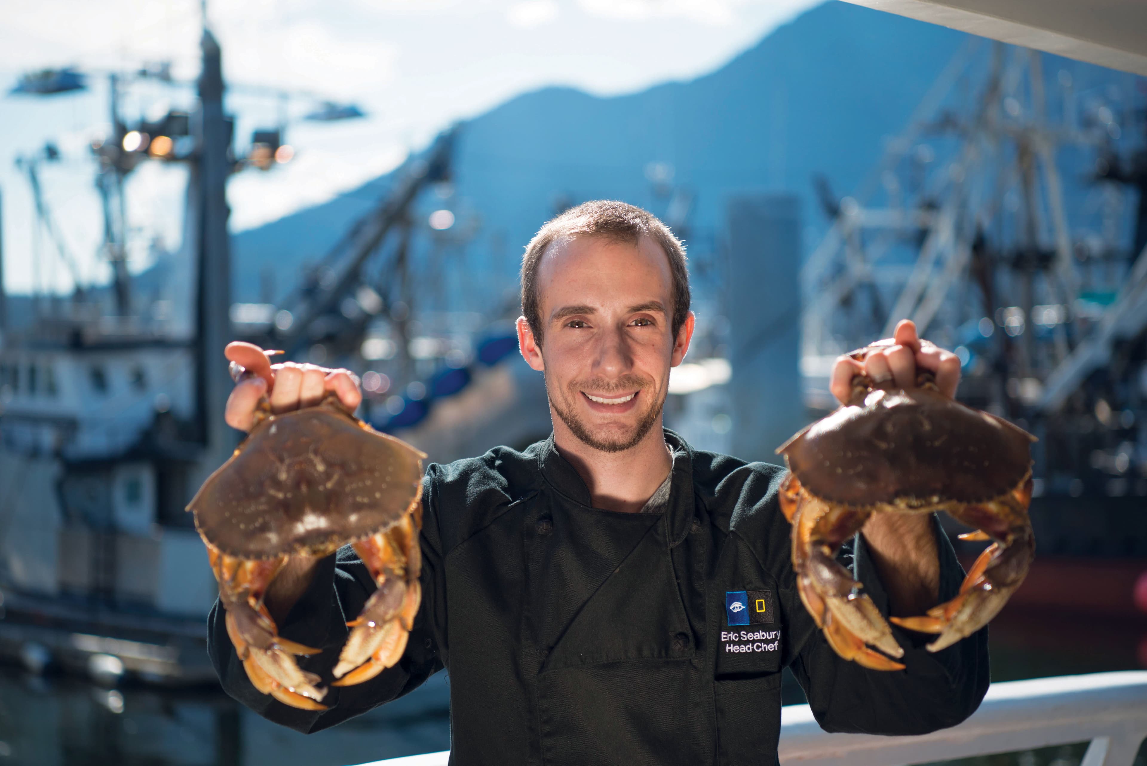 Large RGB-LEX-LEX Crew - Eric Seabury US Alaska DV3341.jpg