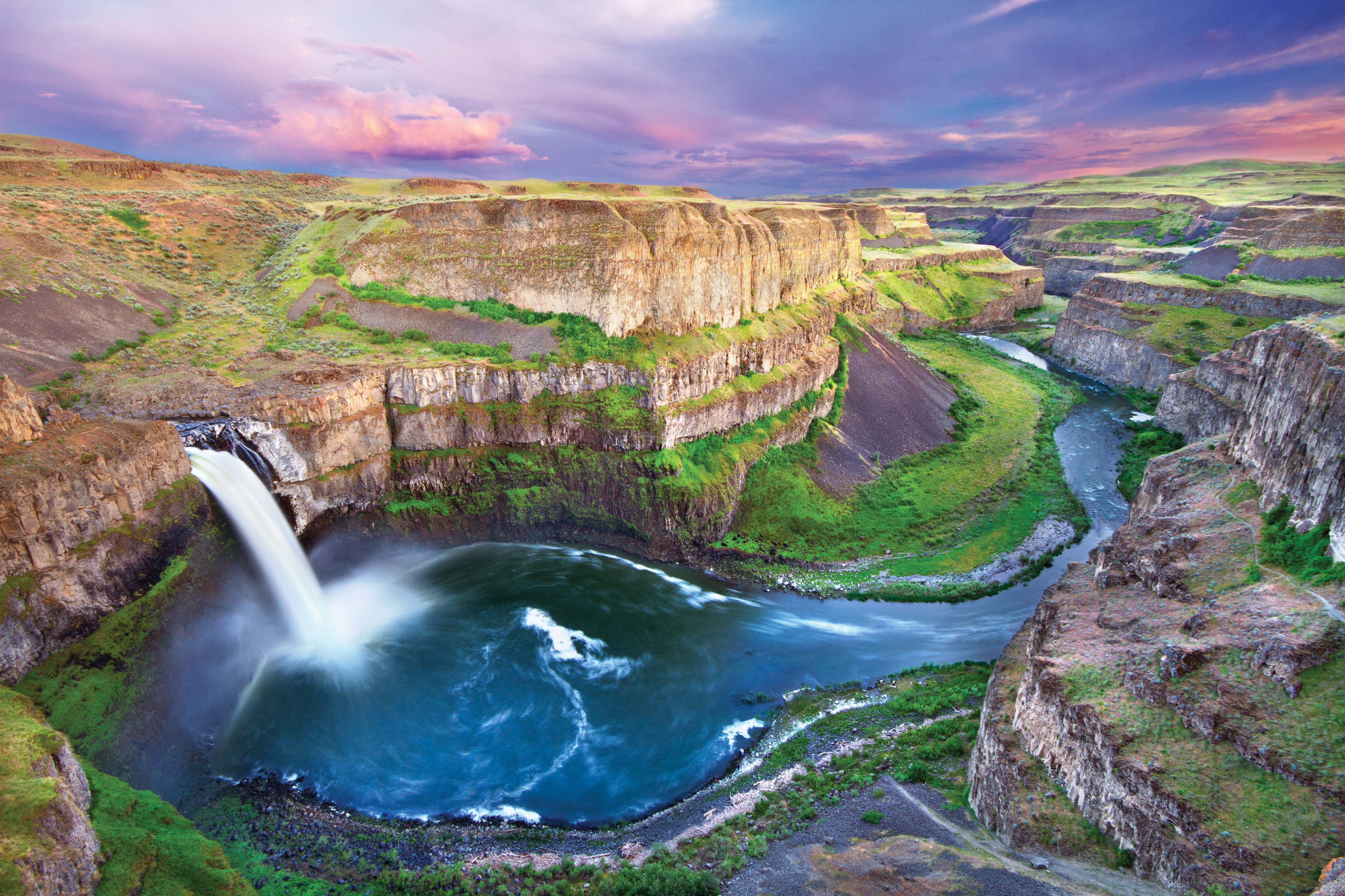 Palouse Falls in Washington